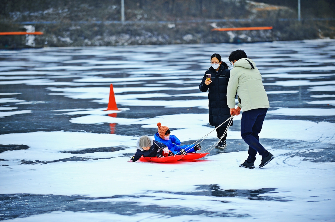 얼음 썰매